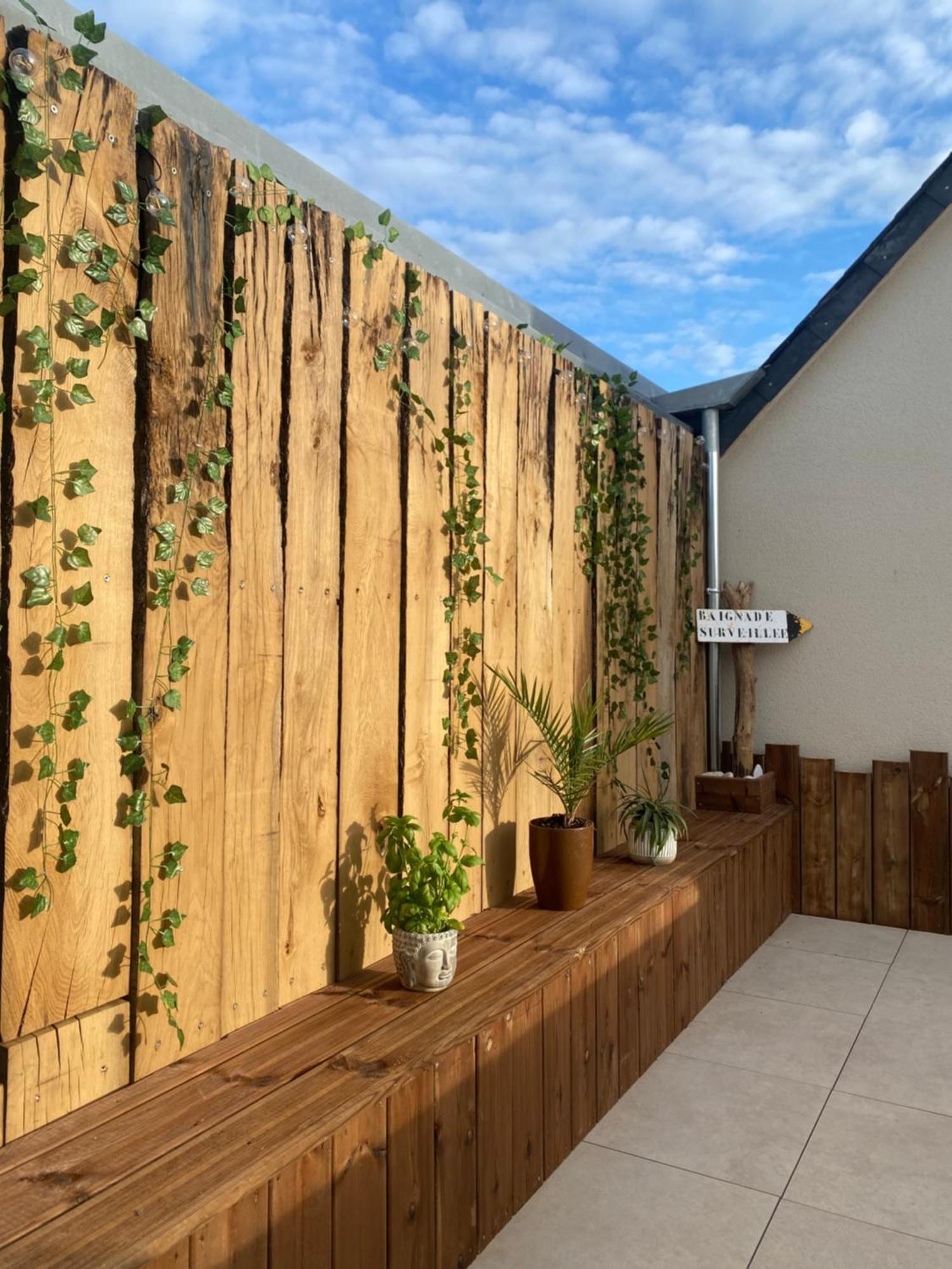 Maison De Ville Avec Terrasse Lion-sur-Mer Extérieur photo